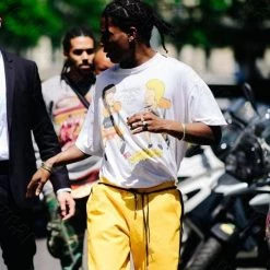 Streetgarm Beavis & Butthead Knowledge Is Stupid T-Shirt NEW 12 Streetgarm Beavis & Butthead Knowledge Is Stupid T-Shirt NEW