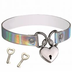 Streetgarm Heart Lock Choker