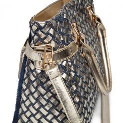 Streetgarm NEW Hello Kitty Shoulder Bag