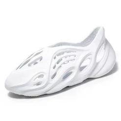 Streetgarm SALE Kanye West Foam Runners 24 Streetgarm SALE Kanye West Foam Runners