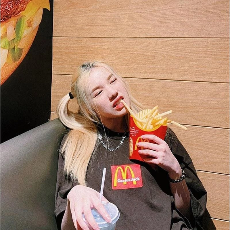 Streetgarm NEW Travis Scott X Mcdonalds Embroidered T-Shirt 4 Streetgarm NEW Travis Scott X Mcdonalds Embroidered T-Shirt